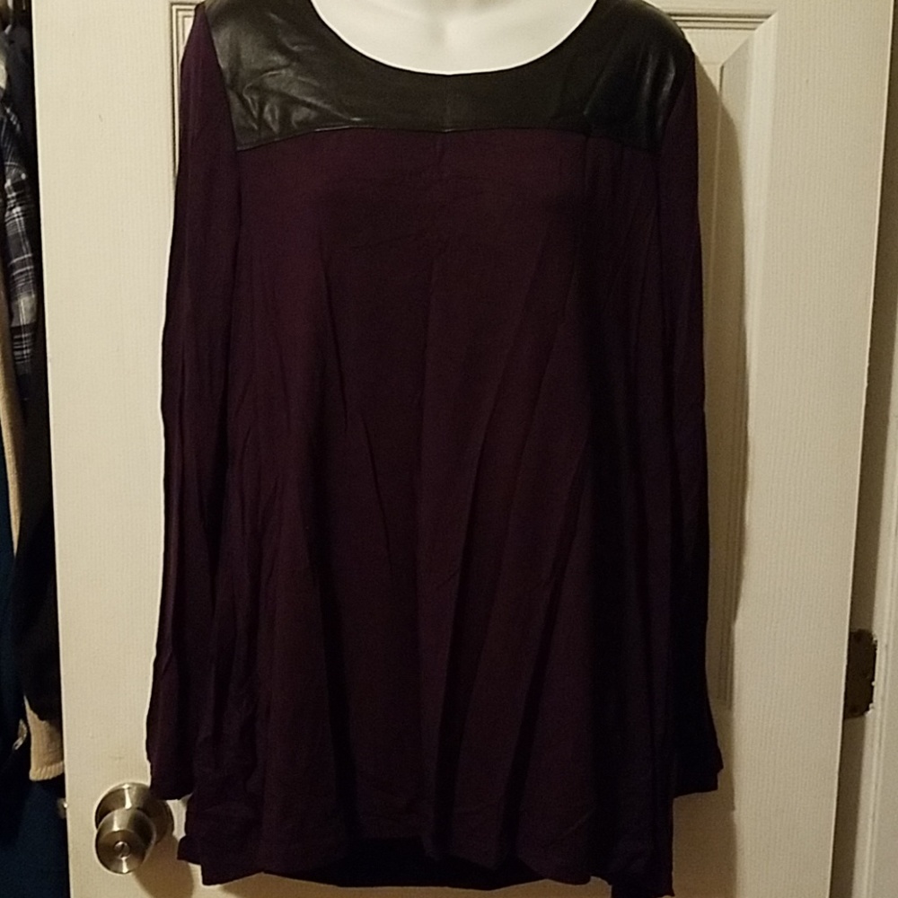 Lysse  leather and purple long sleeve top xl